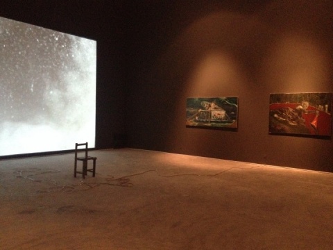展览现场 杨松现场行为作品开始之前
展览现场 杨松现场行为作品开始之前