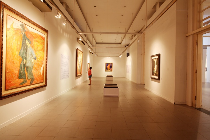 “共振——来自中央美术学院教师们的展览”在印尼国家博物馆的展览现场
