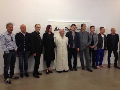 展览策展人、部分艺术家与上海外滩美术馆馆长出席开幕式

