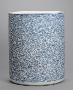 陶瓷作品 《线释水》高60cm 2012年
