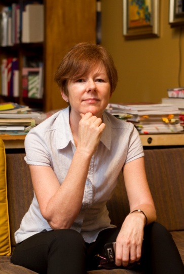 策展人、批评家凯伦·史密斯
