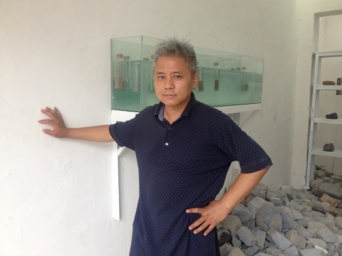艺术家马晗
