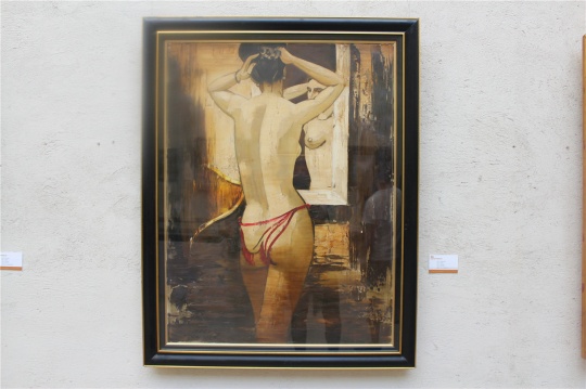 “如见故人来——俄罗斯油画作品展”展出的作品，图为《镜前的裸女》，来自山艺术文教基金会
