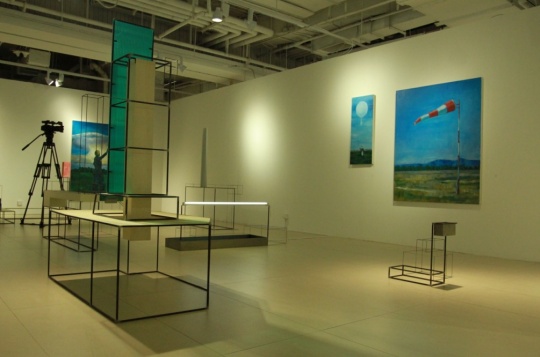 香格纳画廊的空间显示了其布展的精心
