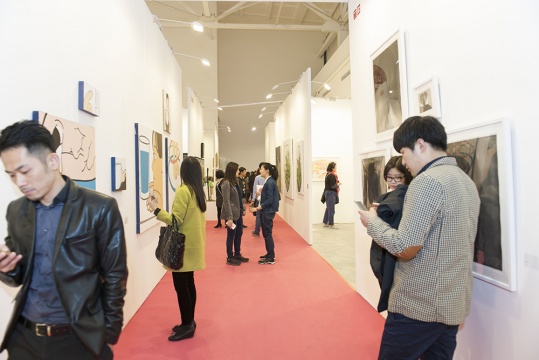 4月10日  2015Hi21新锐艺术市集正式对外开放
