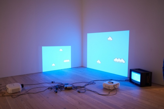 科里·阿肯吉尔作品《Super Mario Clouds》photographs: Tim Knox
