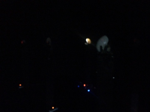 光物质实验室：周戭、王跖、韩柯《孤独的失眠者二》互动装置 2015
