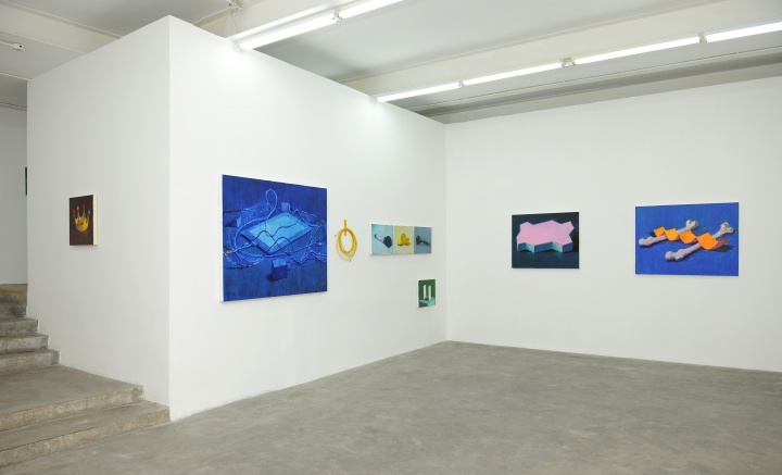 展览是艺术家近两年的阶段性成果
展览是艺术家近两年的阶段性成果