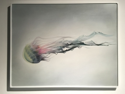 宋琨   《悠游水母》  140×180cm  布面油画、水晶树脂   2015
