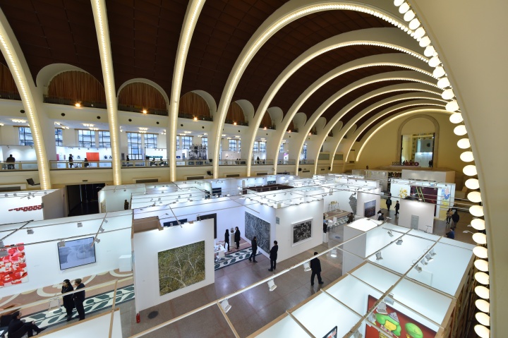 上海ART 021,拥有近百平米的展位空间
上海ART 021,拥有近百平米的展位空间