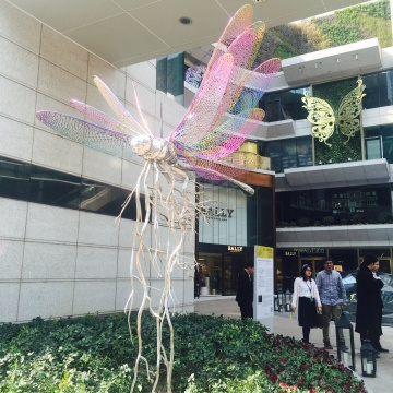 K11外部高孝午2015年作品《再生-蜻蜓》
