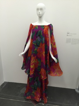 宋怀桂收藏的皮尔·卡丹的高级定制服装，1981年北京饭店曾举办了中国历史上首场时装表演
