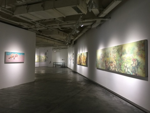​“欢乐颂——杨丙亮油画作品展”展览现场
