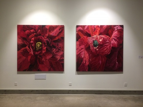 徐晓燕 《怒放·红色》双联 230x300cm 布面油画 2003年
