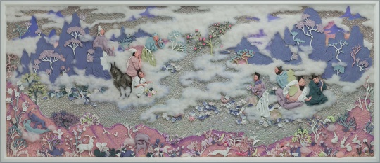 《八仙》 120×250cm 陶瓷、综合材料 2016
