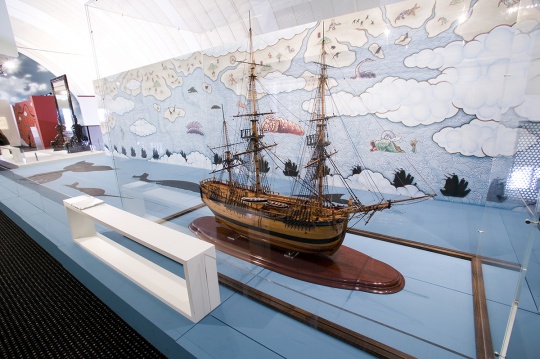《壁画--出海寻宝及海船模型》2006-2007
