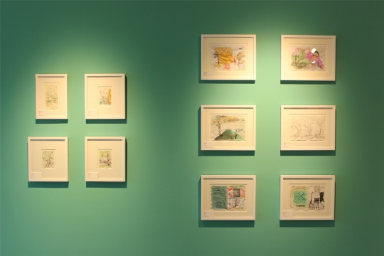 展览空间选择的九种颜色与叶永青二十年来的纸上作品所使用的颜色一致
