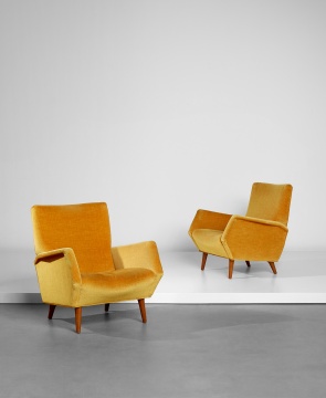 吉奥·蓬蒂 《一对扶手椅　型号803》 80×73.5×79cm  胡桃木，布料 1954

估价：8万-12万港元
