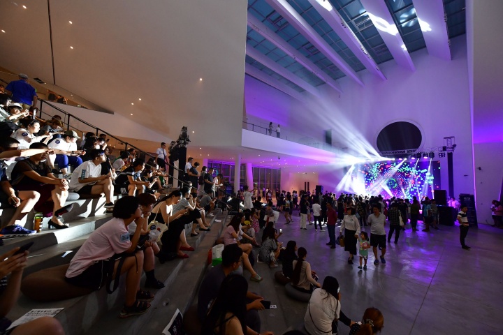6月24日，北京民生三周年“MS美术馆之夜：在场”
