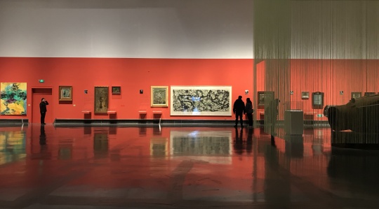 苏州美术馆“意象江南——庆祝新中国成立70周年艺术大展”展览现场
