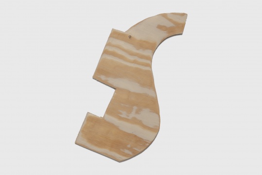 《有色木2》35.2×26.4×0.6cm 杉木胶合板（四分之一英尺厚）, 定缝销钉 2018-19
