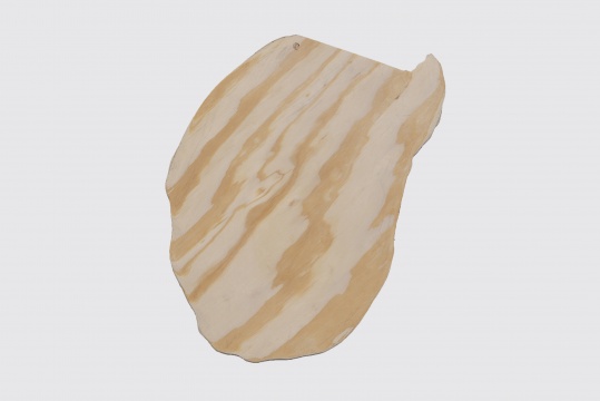 《有色木19》33.7×28.9×0.6 cm 杉木胶合板（四分之一英尺厚）, 定缝销钉 2018-19
