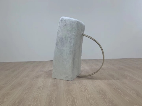 《躬bow-1》  100×50×100cm 水泥、竹  2019
