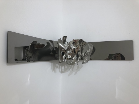 《虚霩》 85×30×25 cm 不锈钢 2016
