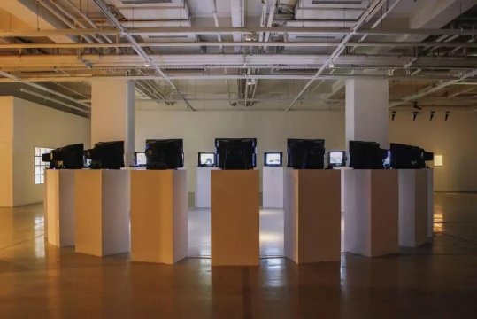 “万维网与新媒体艺术三十年”，昊美术馆三年计划首展启幕