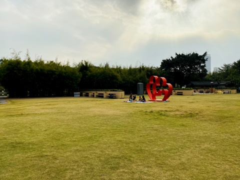 “拓展的剧场”亮相佛山千灯湖畔 拓展城市的空间想象 “拓展的剧场”亮相佛山千灯湖畔 拓展城市的空间想象