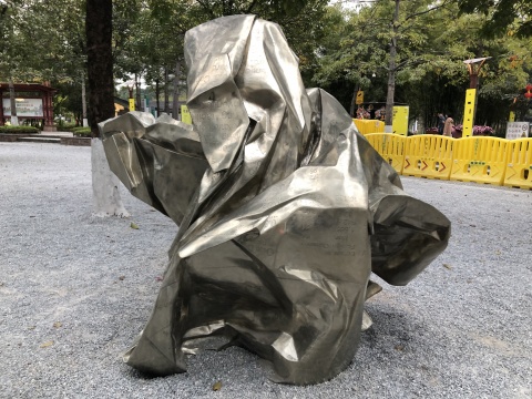 “拓展的剧场”亮相佛山千灯湖畔 拓展城市的空间想象 “拓展的剧场”亮相佛山千灯湖畔 拓展城市的空间想象