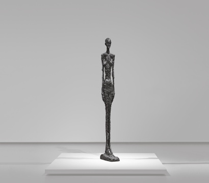 阿尔贝托·贾科梅蒂 《高挑的女人II》 277×29×57.2cm 铜、铜锈 1960
鸣谢路易威登基金会
