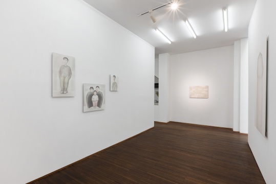 劳家辉个展“劳大伦 LTLLL ”站台中国-dRoom空间展览现场
劳家辉个展“劳大伦 LTLLL ”站台中国-dRoom空间展览现场