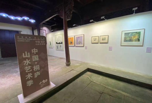 十大美院20件原创艺术作品落地梅蓉村，到桐庐赴一场艺术之约