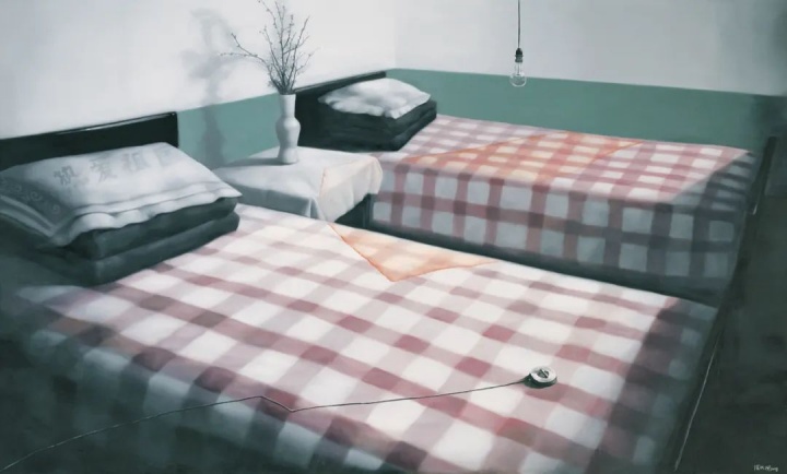 
《绿墙——两张双人床》 300×500cm 布面油画 2008

