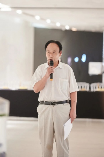 The short-lived artist Lao Wang, a socially involved art practice is planned by Yique Studio｜昙花一现的艺术家老王，一鹊工作室所策划一场社会介入的艺术实践
