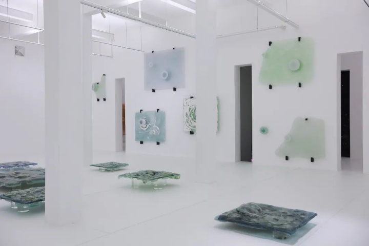 
尹秀珍“涟漪应力”展览现场
上海玻璃博物馆
