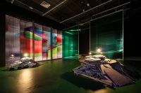 “一吨计划”集结13位艺术家，在苏州打造一场关于光的展览