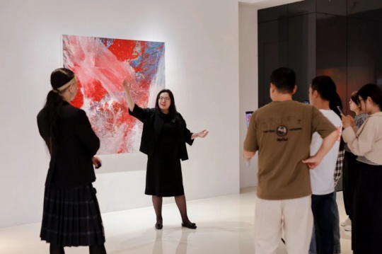 郝方圆最新个展“肉身之外”在YOUNG美术馆开幕