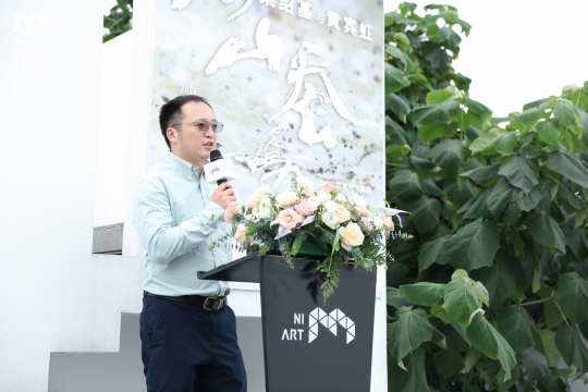 策展人,陈研 开幕致辞
策展人,陈研 开幕致辞