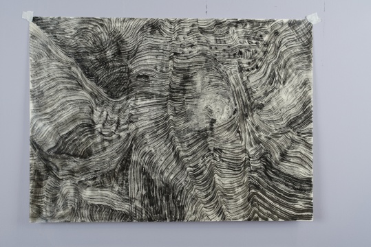高入云 意识-3566 纸本水墨 35×50cm, 2022
高入云 意识-3566 纸本水墨 35×50cm, 2022