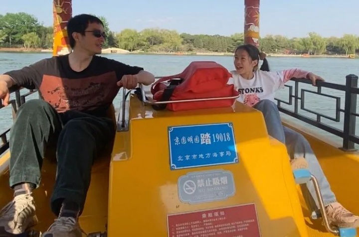 谢清越
10岁
爸爸:谢墨凛
谢清越
10岁
爸爸:谢墨凛