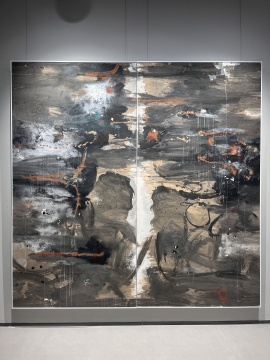 鸿濛系列七 2.44m×2.44m 2024年作 宣纸 水墨 丙烯
鸿濛系列七 2.44m×2.44m 2024年作 宣纸 水墨 丙烯