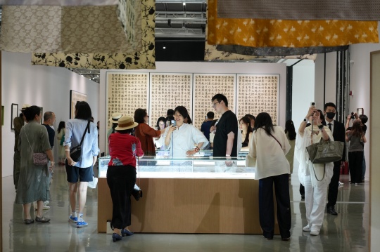 “自有我在”——林曦《曦游记》巡展于北京嘉德艺术中心开幕