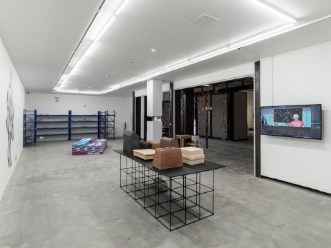 山中天艺术中心新展“雕塑小史”:打破线性时间的束缚,让不同时代的雕塑作品展开对话 山中天艺术中心新展“雕塑小史”:打破线性时间的束缚,让不同时代的雕塑作品展开对话