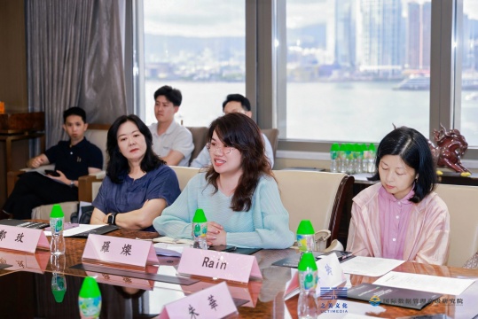 文化瑰宝·链上新生 —— 非遗与文化产品RWA上链生态研讨会在港成功举办 文化瑰宝·链上新生 —— 非遗与文化产品RWA上链生态研讨会在港成功举办