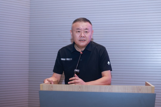 浙江美术家协会副主席,浙江传媒学院教授杨大伟致辞
浙江美术家协会副主席,浙江传媒学院教授杨大伟致辞