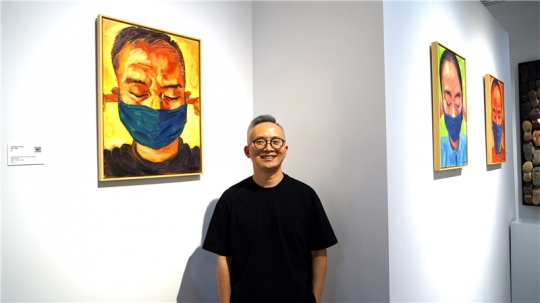 艺术家杨烨炘
艺术家杨烨炘