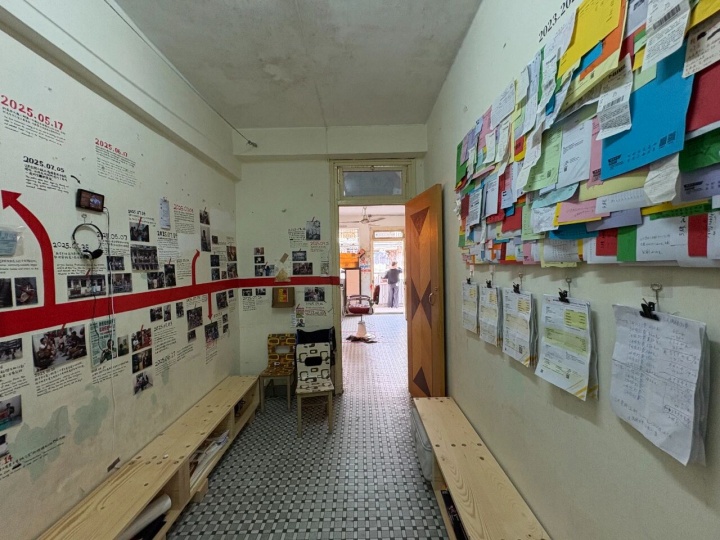 《新美安社区共创与互助计划》
工作坊、综合材料、社区艺术 2025
摄影:罗颖
 《新美安社区共创与互助计划》
工作坊、综合材料、社区艺术 2025
摄影:罗颖