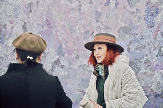 《辉光涌流》曾晖个展｜坚韧的破碎之花